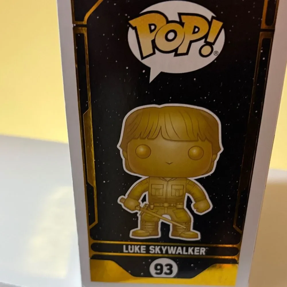 Funko Luke Skywalker Gold Collectible Figure